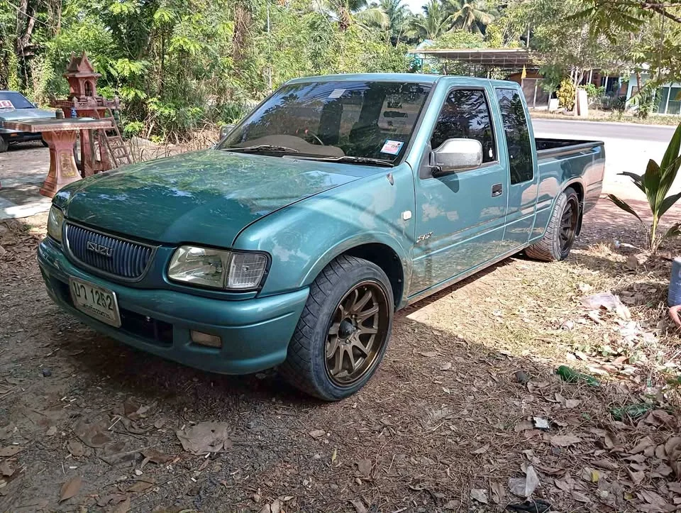 2000 Isuzu Faster Dragon Eyes III 2