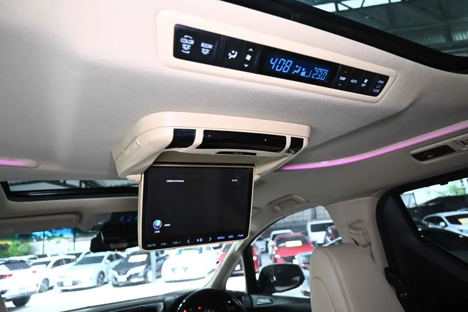 2017 Toyota Alphard, Vellfire III (AH30) 3