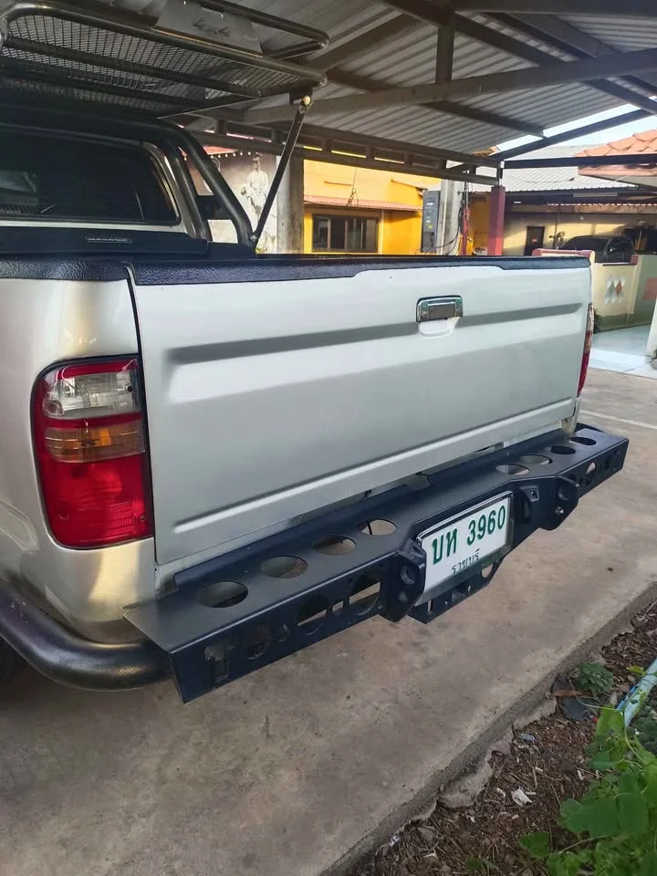 2003 Toyota Hilux Tiger VI 3