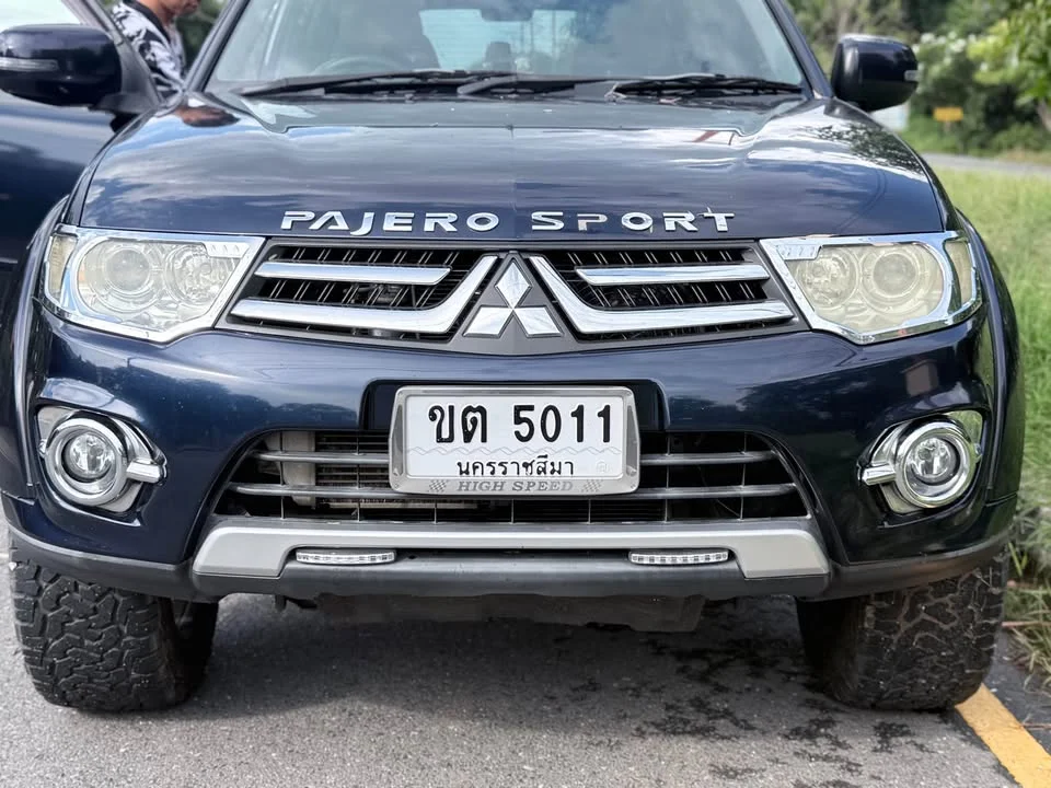 2014 Mitsubishi Pajero Sport II 2