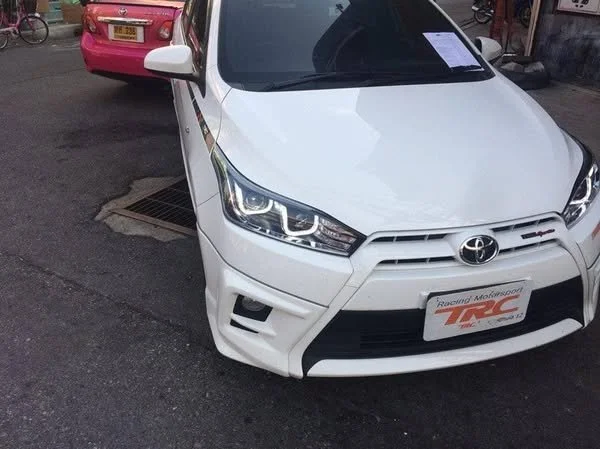 2014 Toyota Yaris III 3