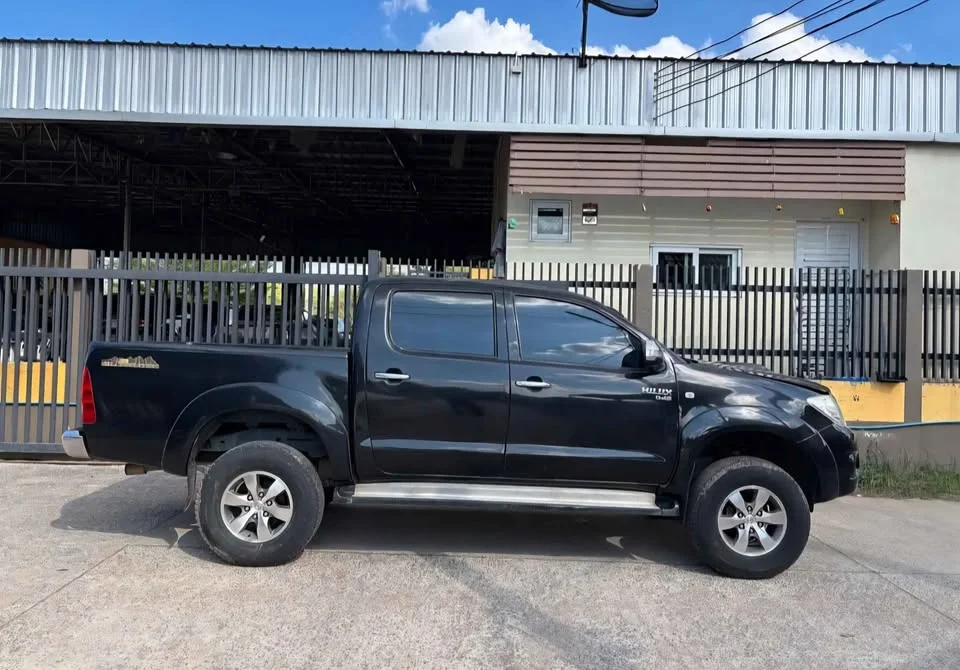 2010 Toyota Hilux VII 3