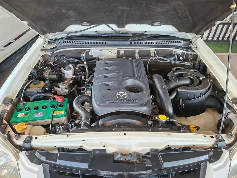 2011 Mazda BT-Series I 2