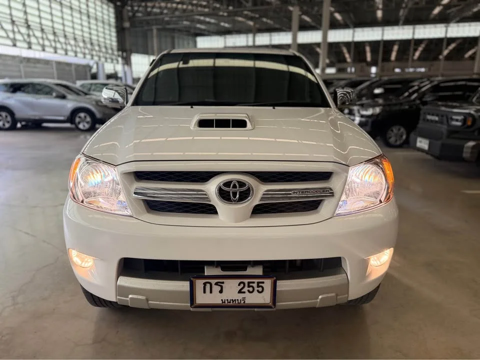 2007 Toyota Hilux VII 3