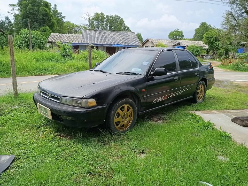 1990 Honda Accord IV 2