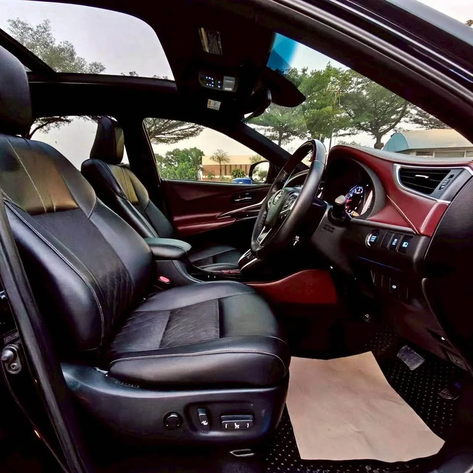 2014 Toyota Harrier III 3