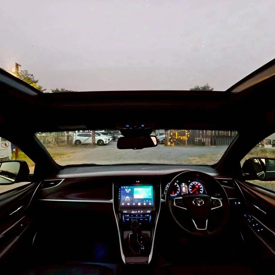 2014 Toyota Harrier III 2