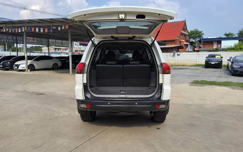 2015 Mitsubishi Pajero Sport II 3