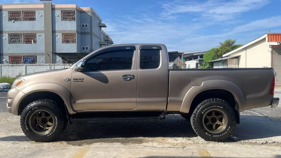 2007 Toyota Hilux VII 2