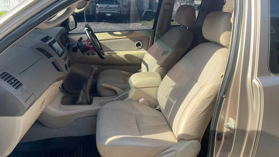 2007 Toyota Hilux VII 3
