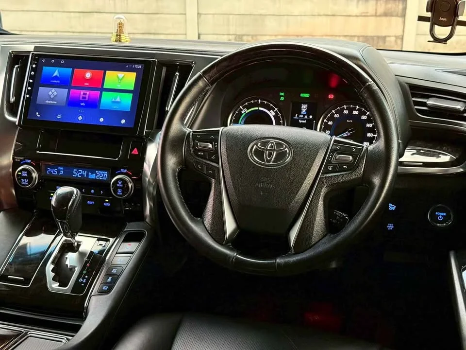 2015 Toyota Alphard, Vellfire III (AH30) 3