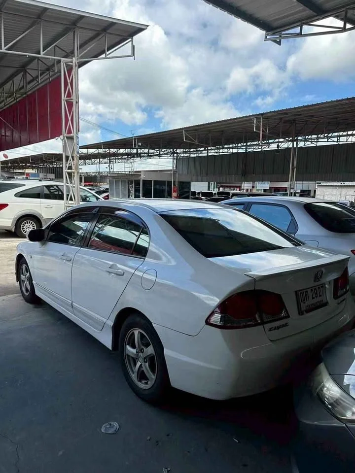 2011 Honda Civic VIII 3