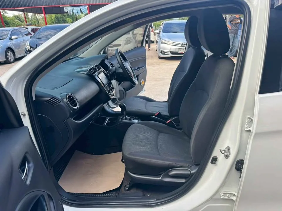 2016 Mitsubishi Attrage VI 3