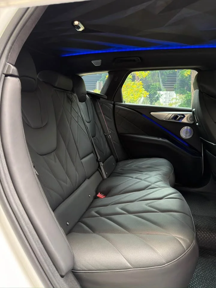 2024 BMW XM G09 3