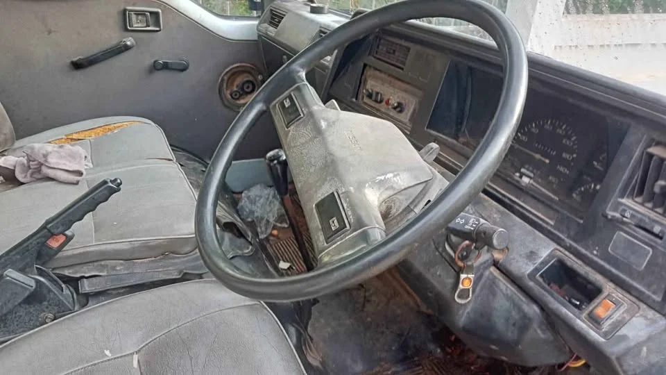 2000 Nissan Urvan IV (E24) 2