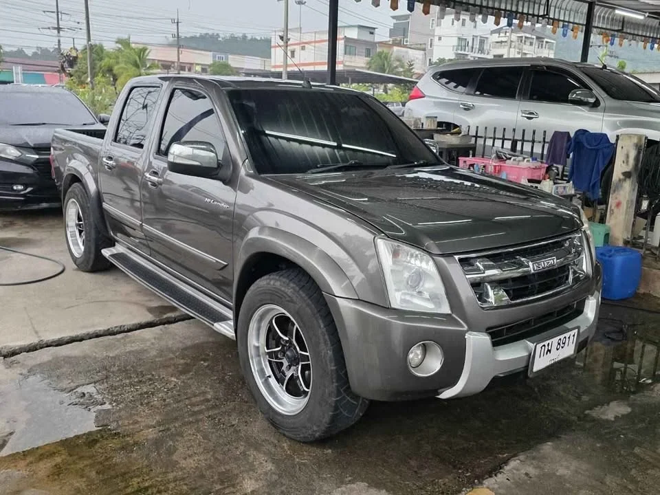 2010 Isuzu D-Max I 2