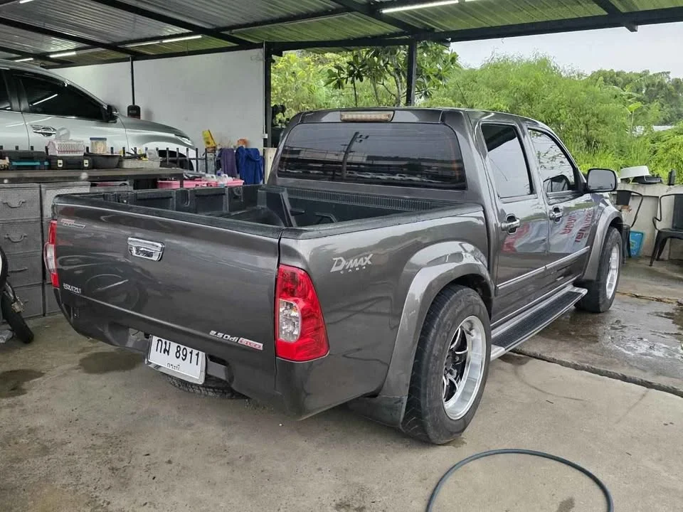 2010 Isuzu D-Max I 3