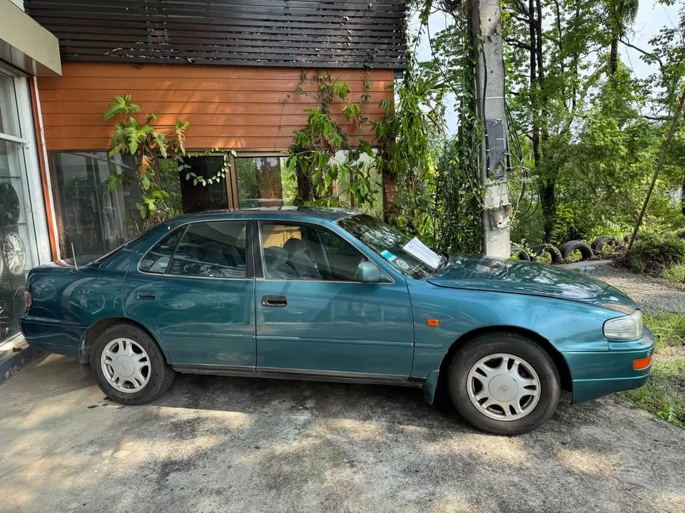 2027 Toyota Camry III (XV10) 2