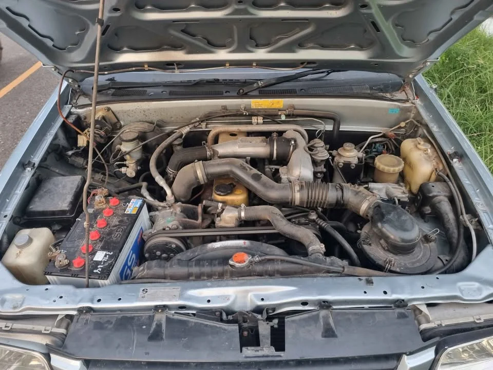 1998 Isuzu Faster Dragon Eyes III 3