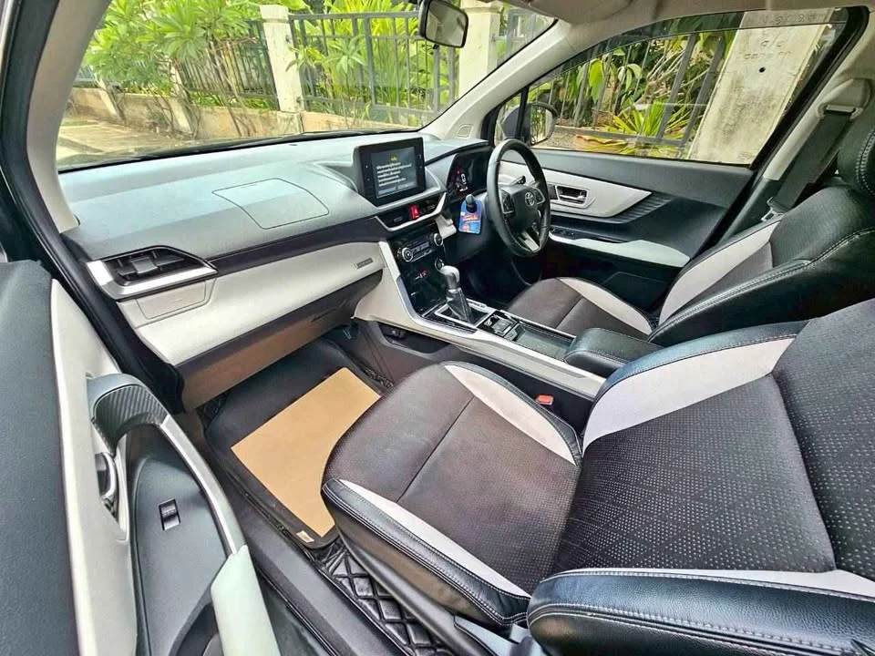 2023 Toyota Veloz III 3