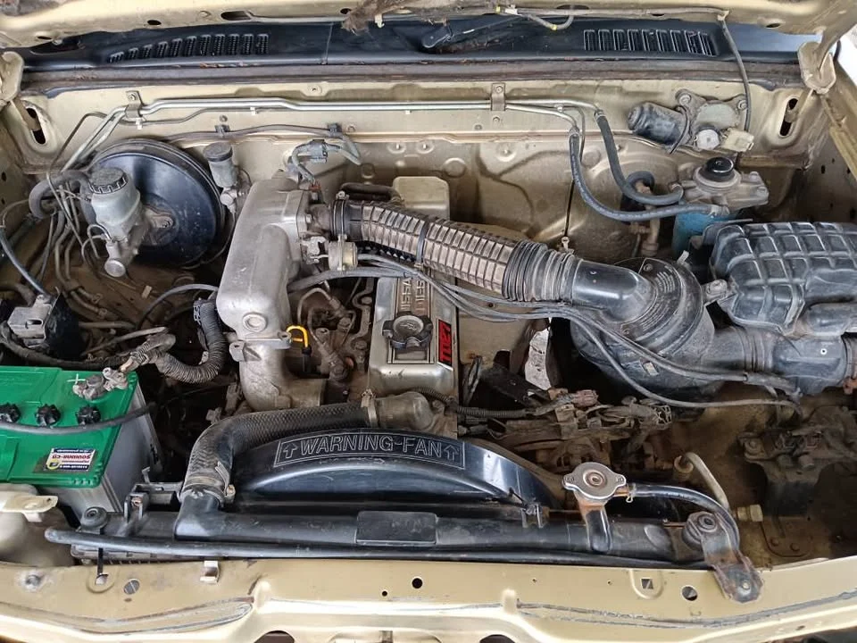 2006 Nissan Frontier I 3
