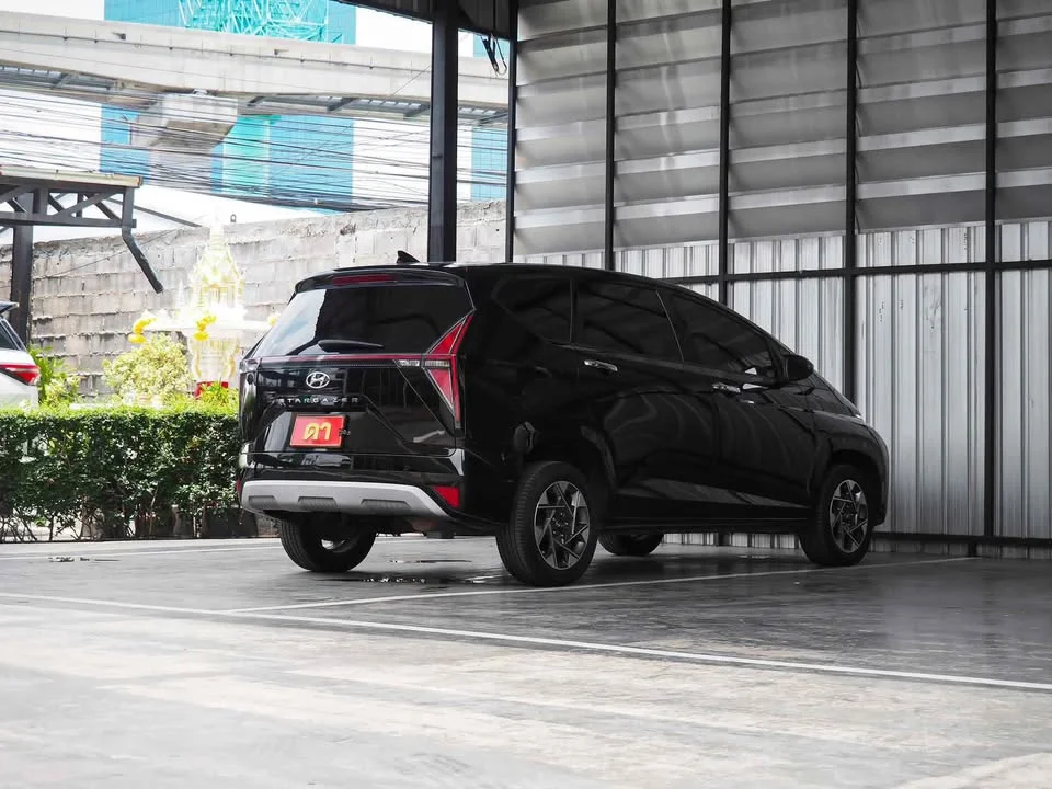 2023 Hyundai Stargazer KS 2