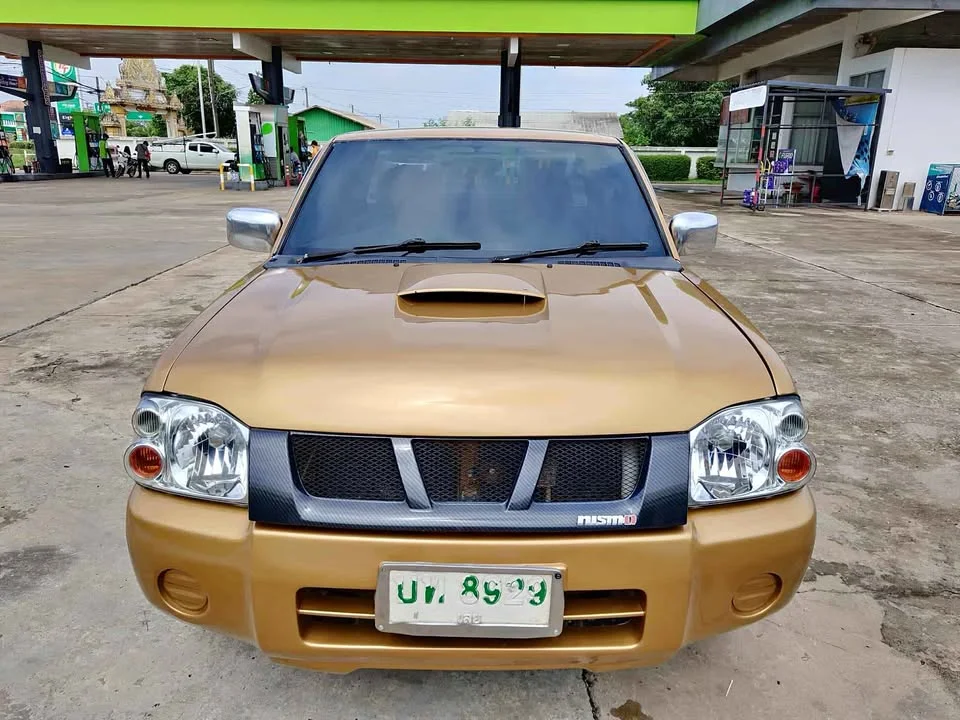 2007 Nissan Frontier I 3