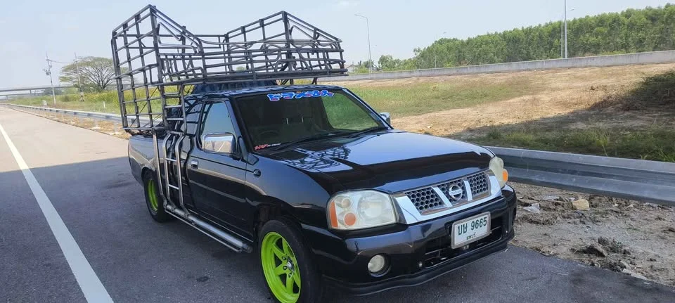 2007 Nissan Frontier I 3