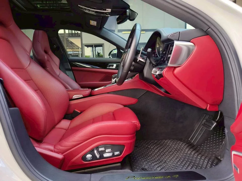 2022 Porsche Panamera II 3