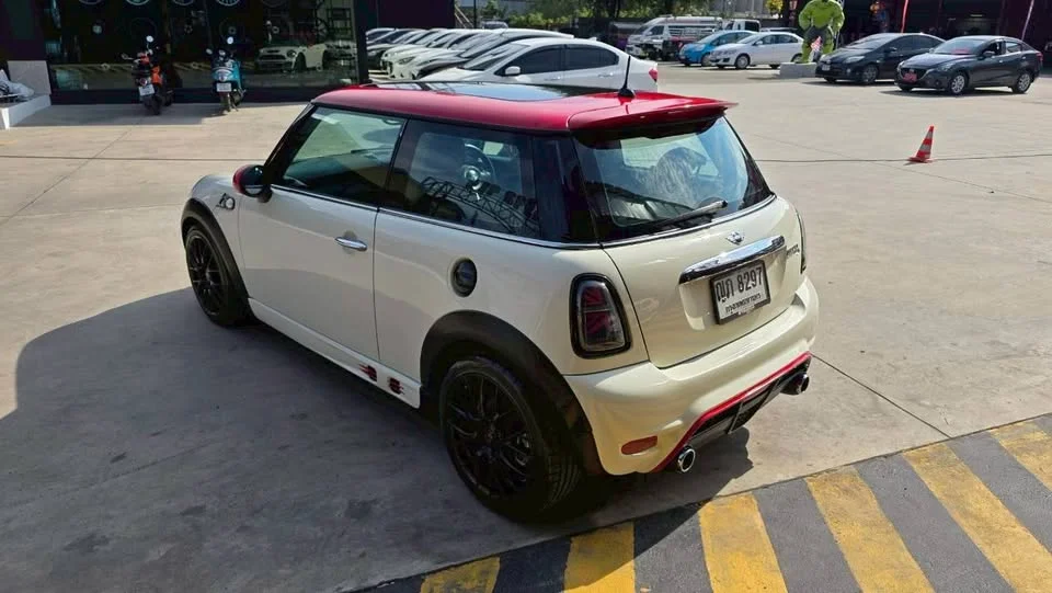 2008 Mini Hatch  III 2
