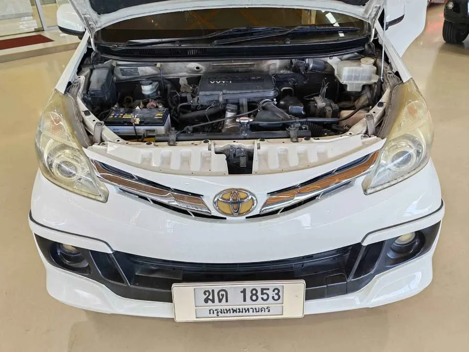 2012 Toyota Avanza II 2