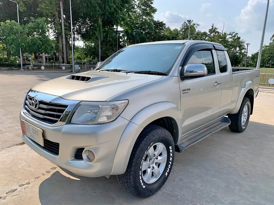 2012 Toyota Hilux VII 3