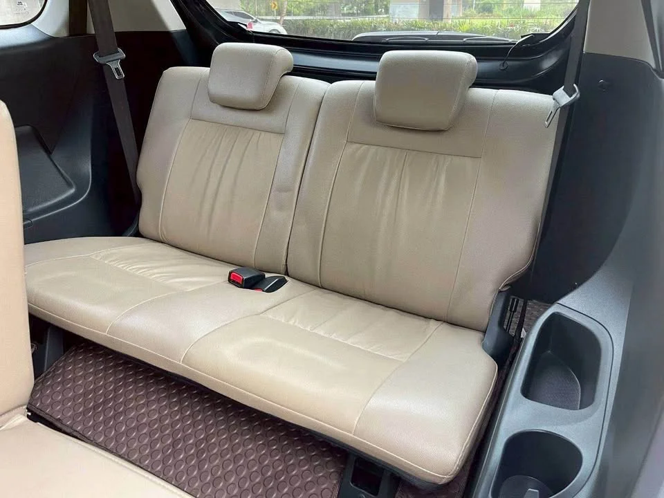 2013 Toyota Avanza II 2