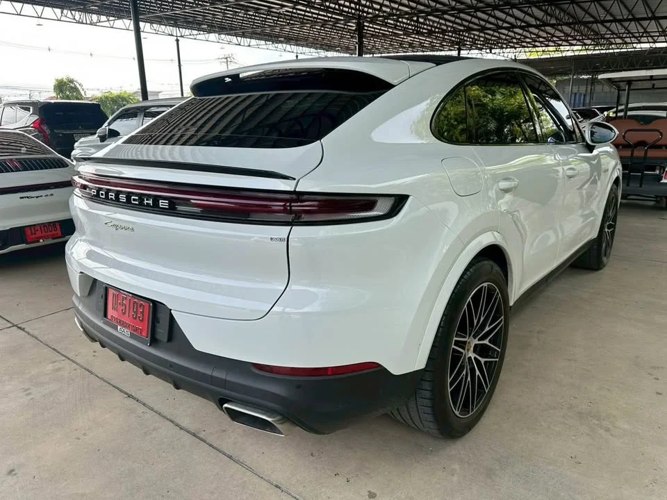 2026 Porsche Cayenne III 2