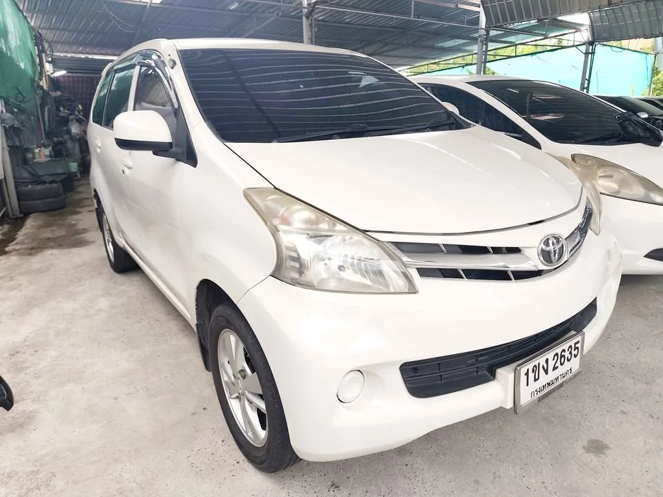 2014 Toyota Avanza II 3