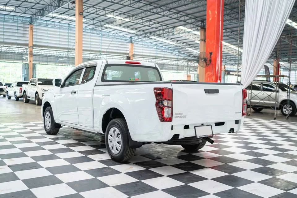 2021 Isuzu D-Max III (RG) 3
