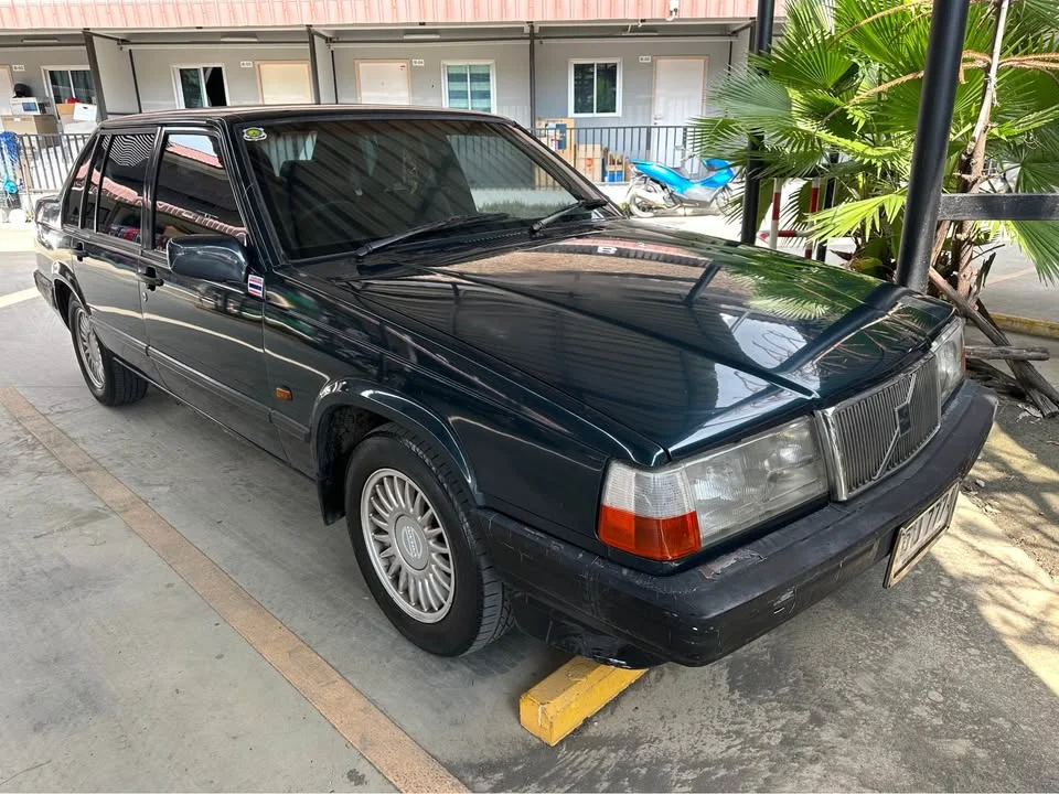 1994 Volvo 900 Series 3
