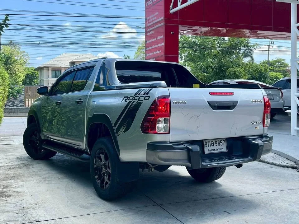 2019 Toyota Hilux VIII 3