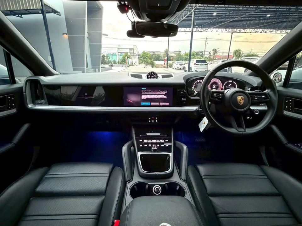 2026 Porsche Cayenne III 2
