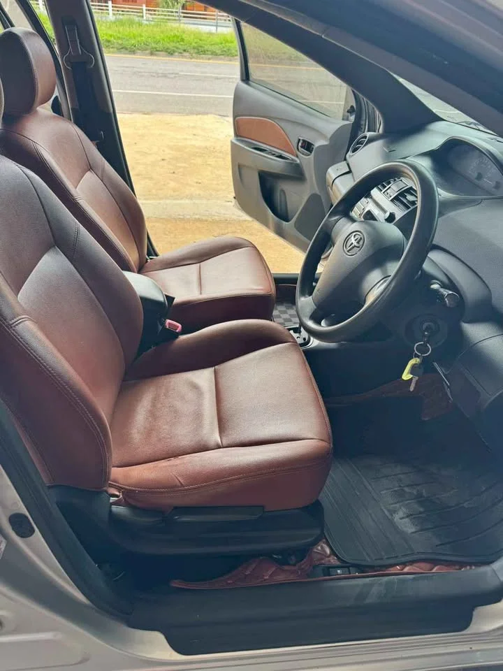 2010 Toyota Vios II 3
