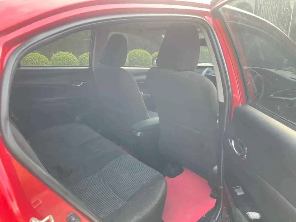 2018 Toyota Yaris ATIV III 3