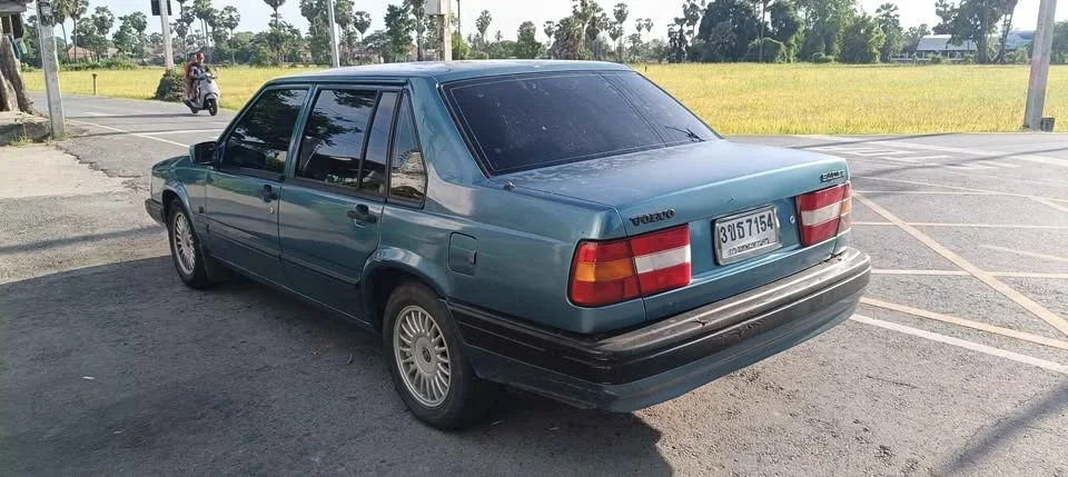 Volvo 900 Series 2