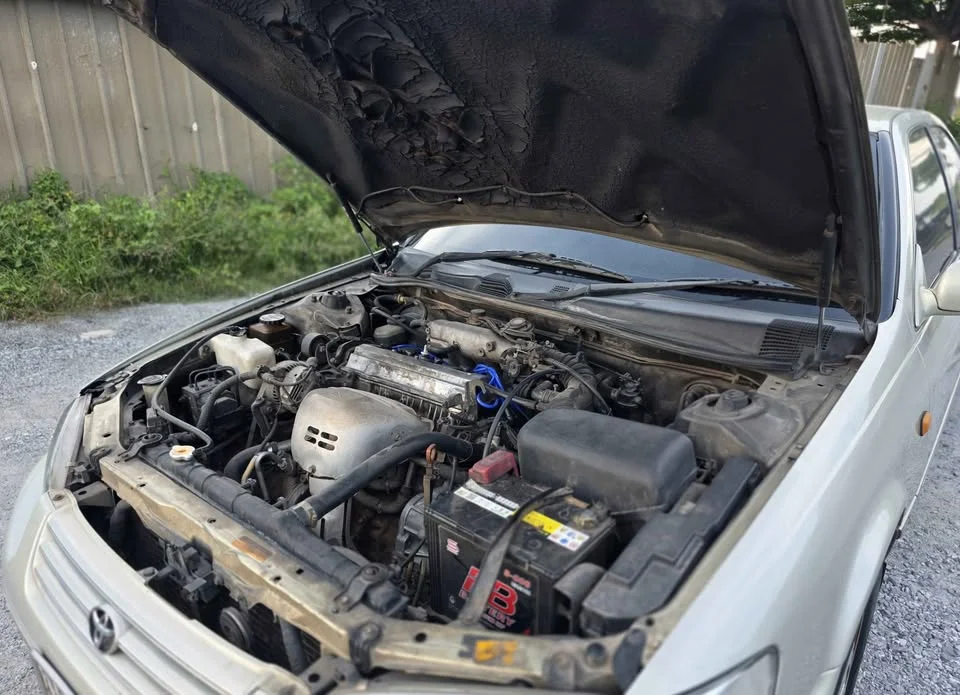 2000 Toyota Camry IV (XV20) 3