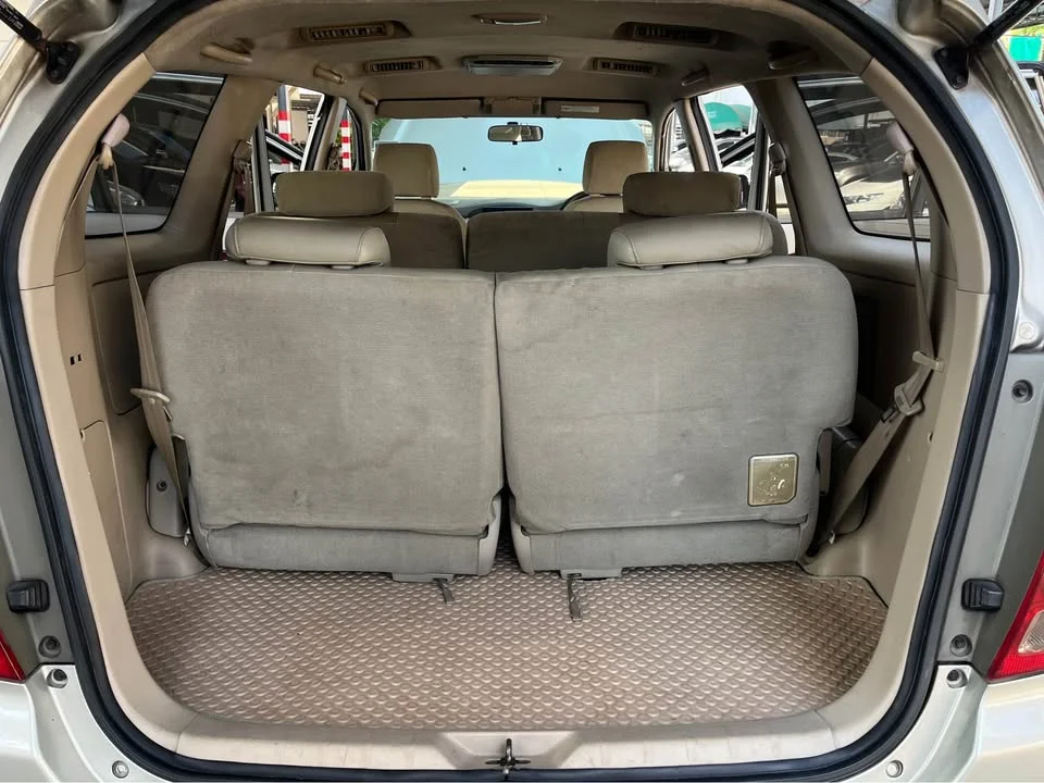2005 Toyota Innova I 3