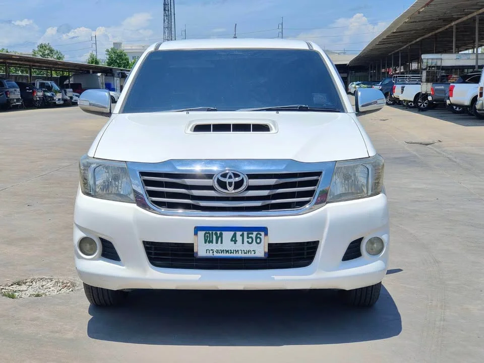 2013 Toyota Hilux VII 3