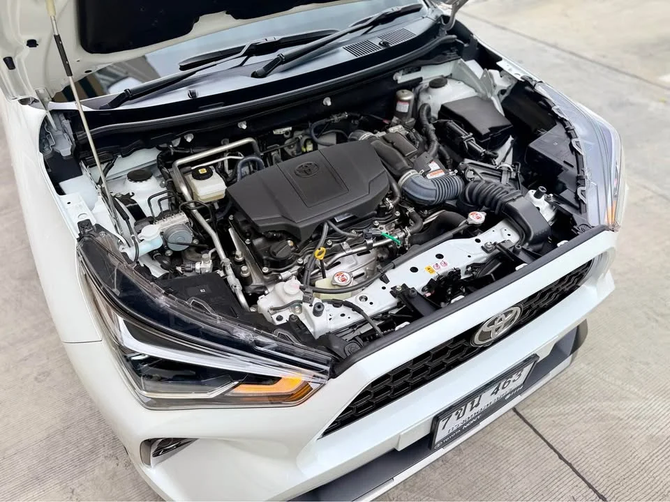2024 Toyota Yaris Cross AC200 2