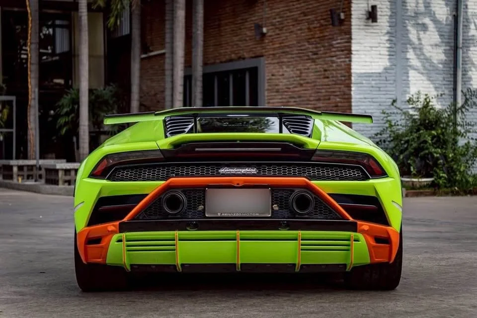 2021 Lamborghini Huracan 2