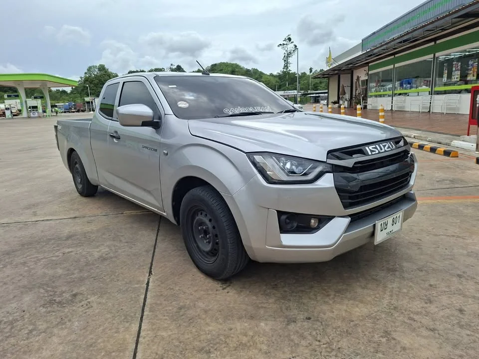2022 Isuzu D-Max III (RG) 3