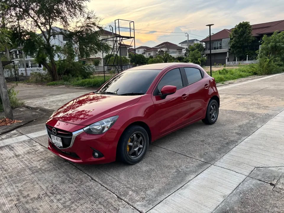 2017 Mazda 2 III 3