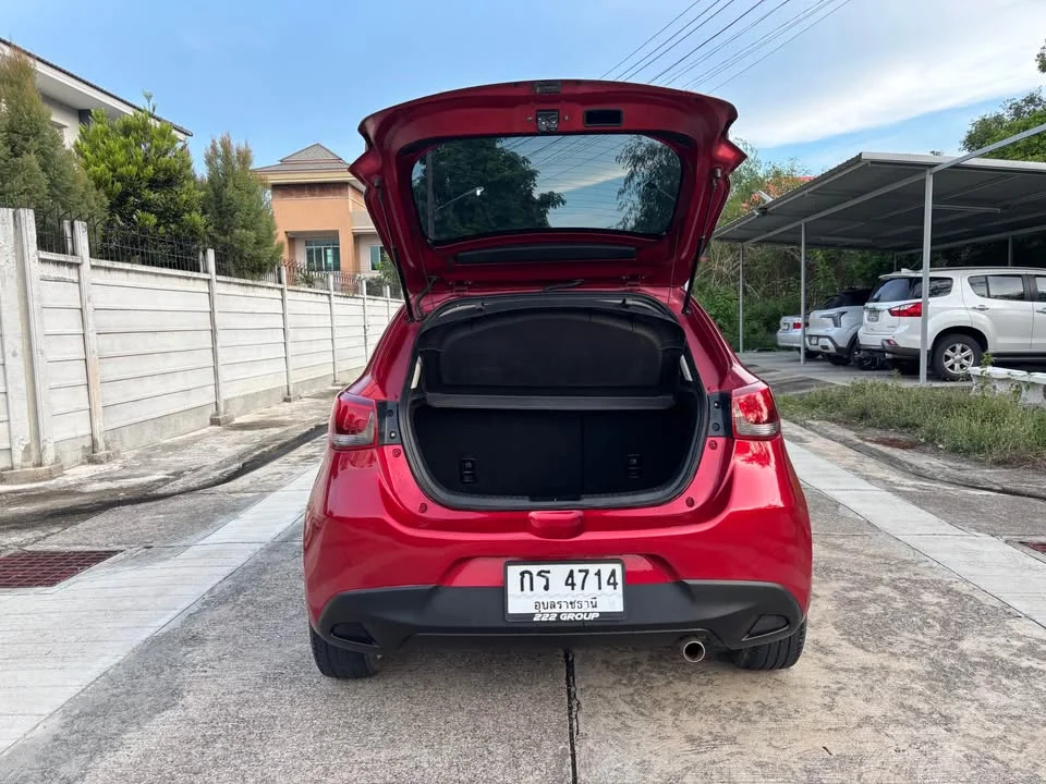 2017 Mazda 2 III 2
